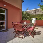 Elegant In With Private Pool Villa Ližnjan