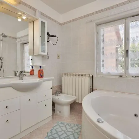 וילה Elegant In With Private Pool