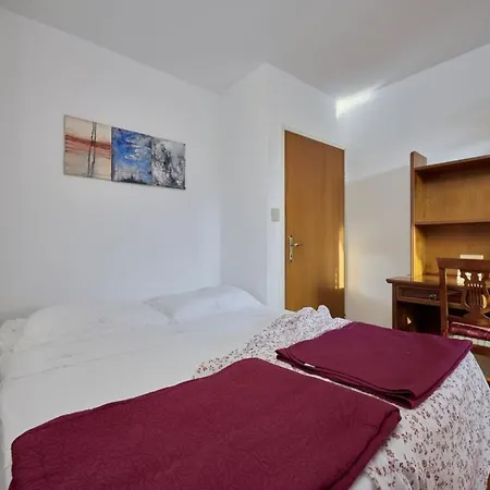 Elegant In With Private Pool *