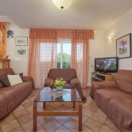 Elegant In With Private Pool Villa