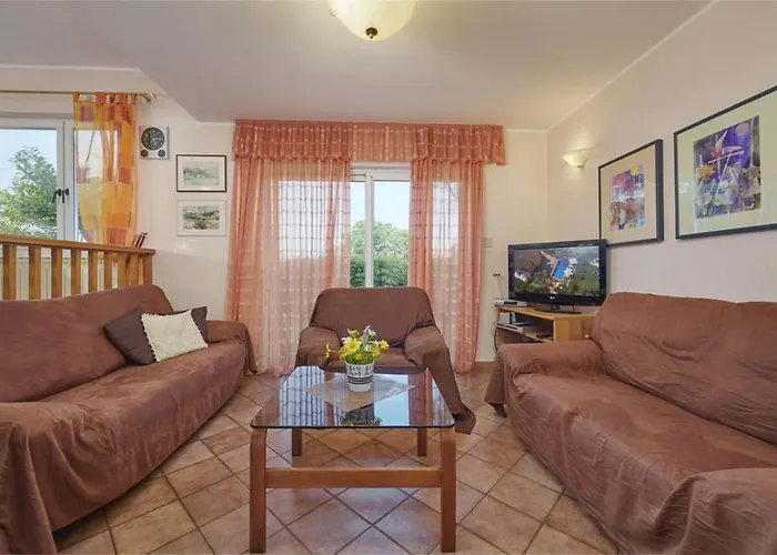 Elegant In With Private Pool Villa