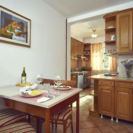 Villa Elegant In With Private Pool